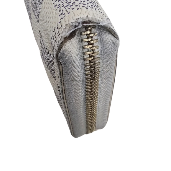 LOUIS VUITTON - Picture 5 of 6